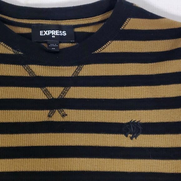 Striped Top - Picture 4 of 7